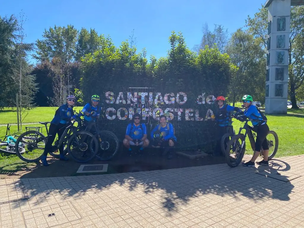 Grupo de MTBSPAIN a la llegada a Santiago de Compostela
