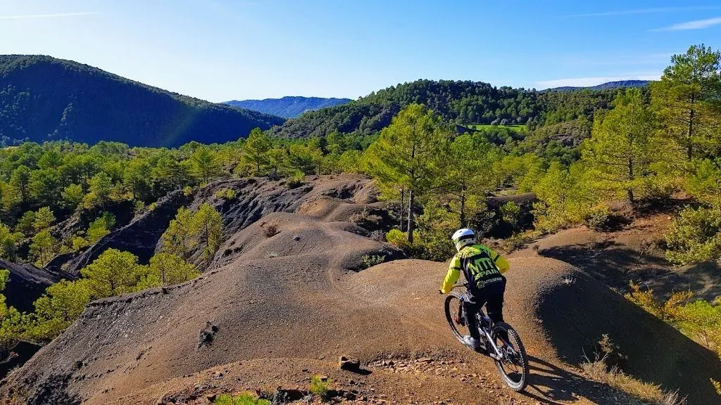 Ciclistas de MTBSPAIN en Aínsa Zona Zero