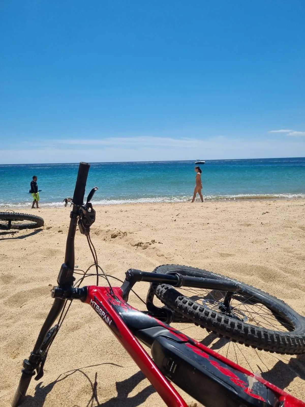 Ciclistas de MTBSPAIN en la Costa Brava